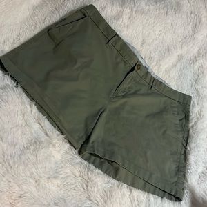Old Navy Olive Green Shorts Plus Size